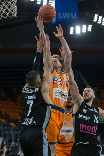 巴萨转会支 巴萨转会支