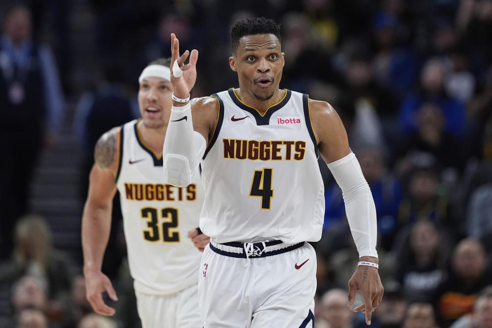 防线需要更 防线需要更